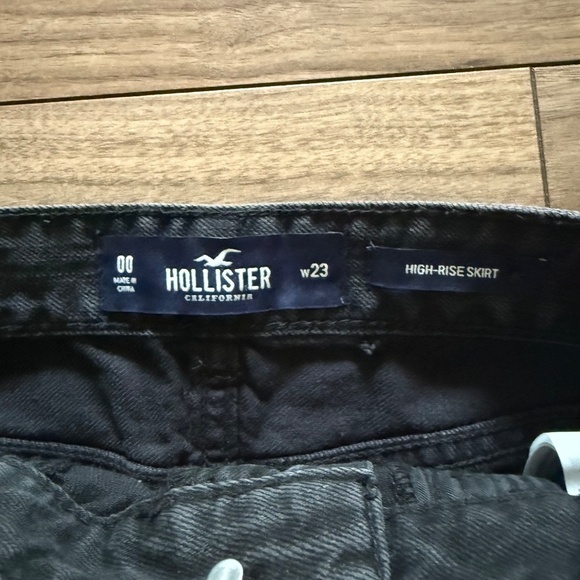 NWT! Hollister High-Rise Distressed Mini Skirt | NWT | Size 00 (W23) - Picture 8 of 9